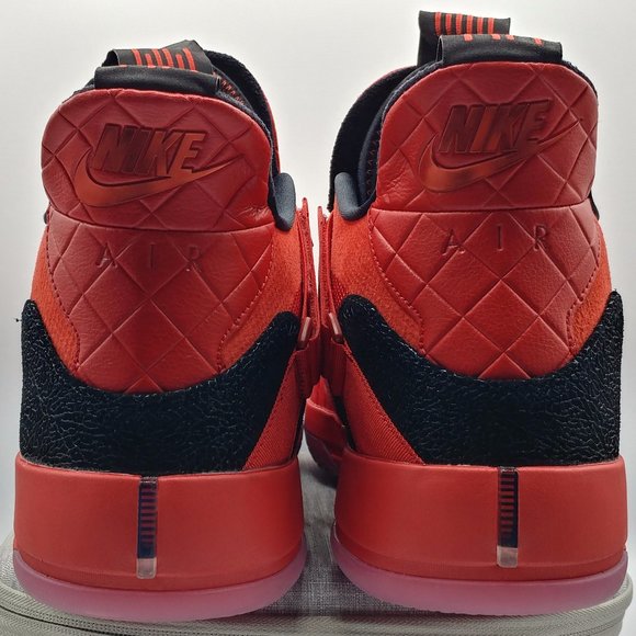 Nike Air Jordan 33 XXXIII Retro Red Men\'s Size 17